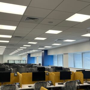 תקרת פיברה אדוונס מונח 60/60 *מילימטרי* עובי 15 מ"מ לבן תקרת פיברה אדוונס מונח 60/60 *מילימטרי* עובי 15 מ"מ לבן